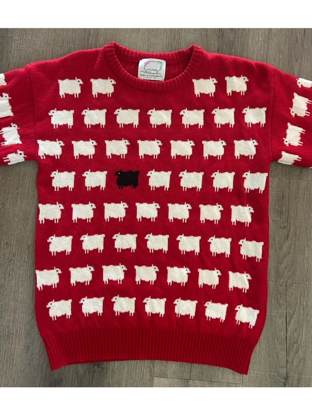 Warm and Wonderful London Black Sheep Sweater M/L Diana edition Wool Excellent - Picture 2 of 8